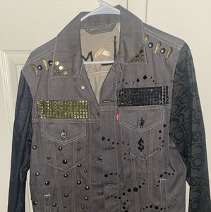 Vintage Levis custom denim jacket sz-medium